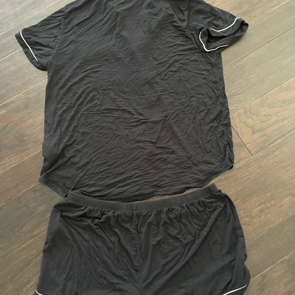 Kate Spade Black Women's Pajama Set with Pink Trim - Picture 4 of 5